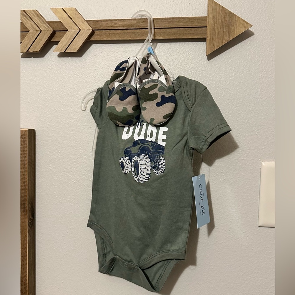 6-9 month boys outfit camo with shoes new with tags